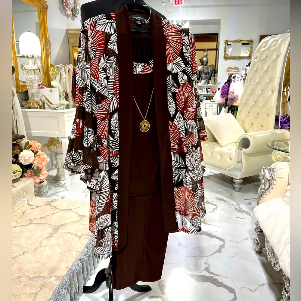 R&M Brown dress pants with top and attached necklace